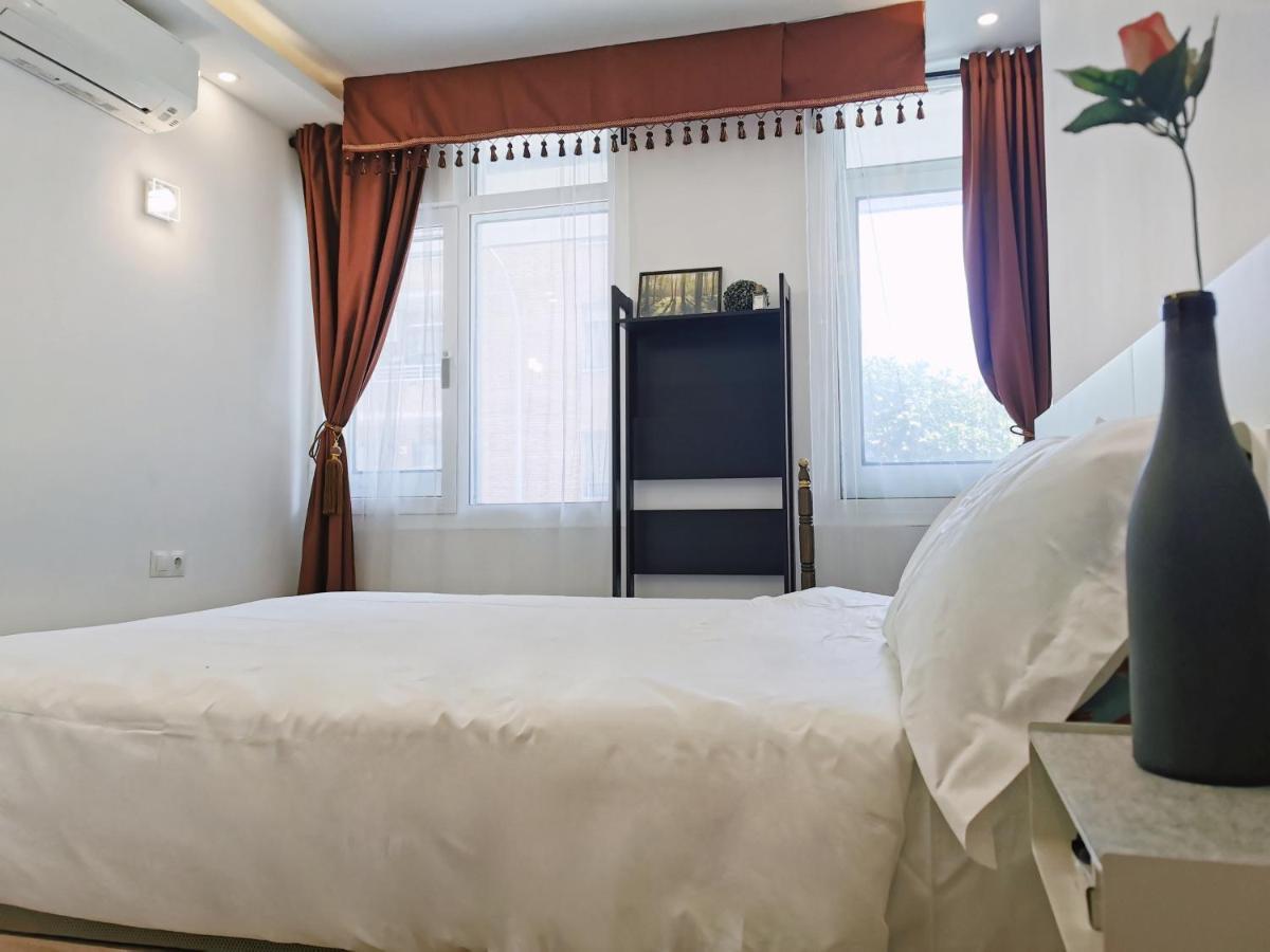 Doppel- oder Zweibettzimmer